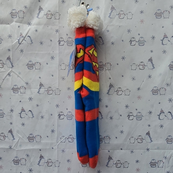 DC Comics Superman Sherpa-Lined Socks - Picture 4 of 5